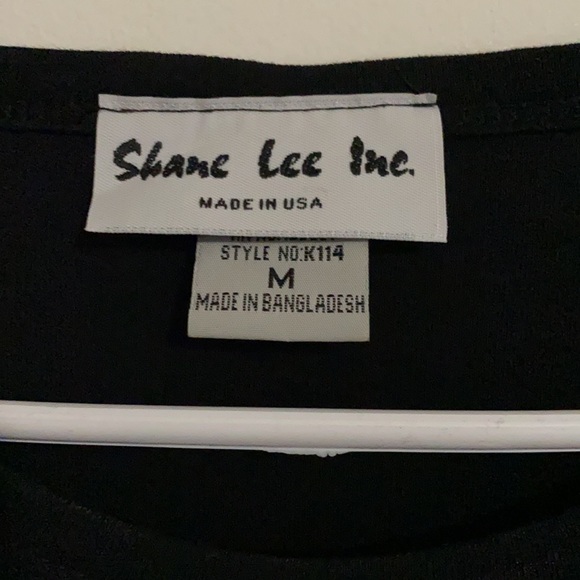 🍎👀Shane Lee Inc Christmas Tree Houndstooth Trim Top ~ M ~ Adorable 3/25 🍎 - Picture 4 of 4